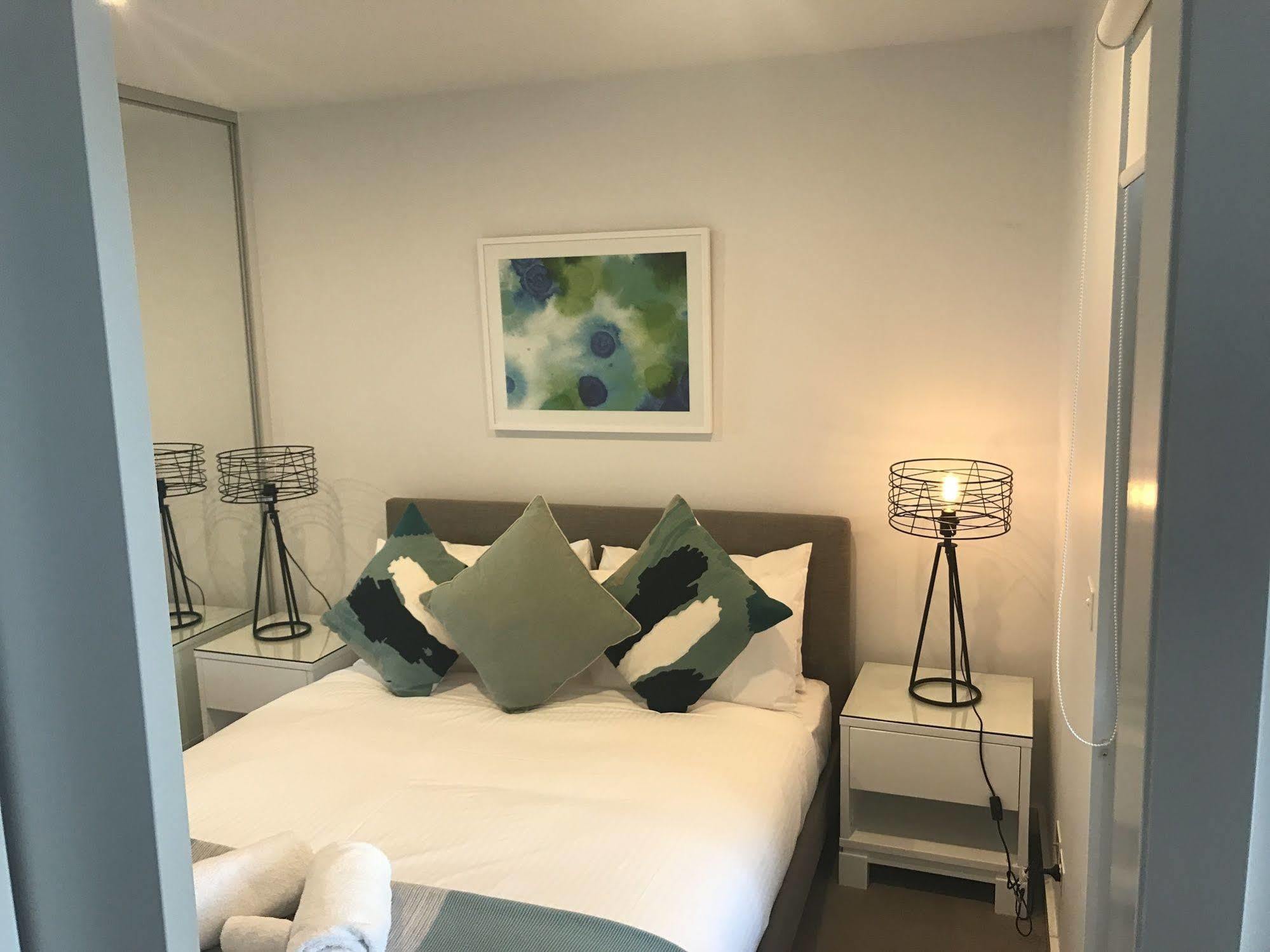 Serviced Apartments Melbourne - Platinum メルボルン エクステリア 写真