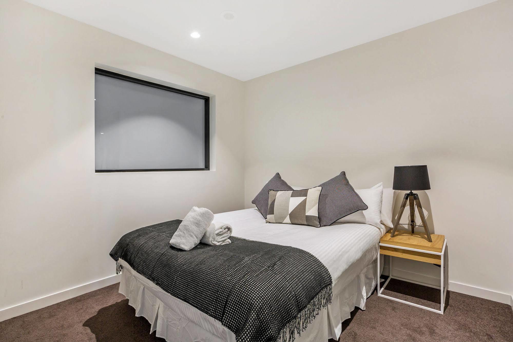 Serviced Apartments Melbourne - Platinum メルボルン エクステリア 写真